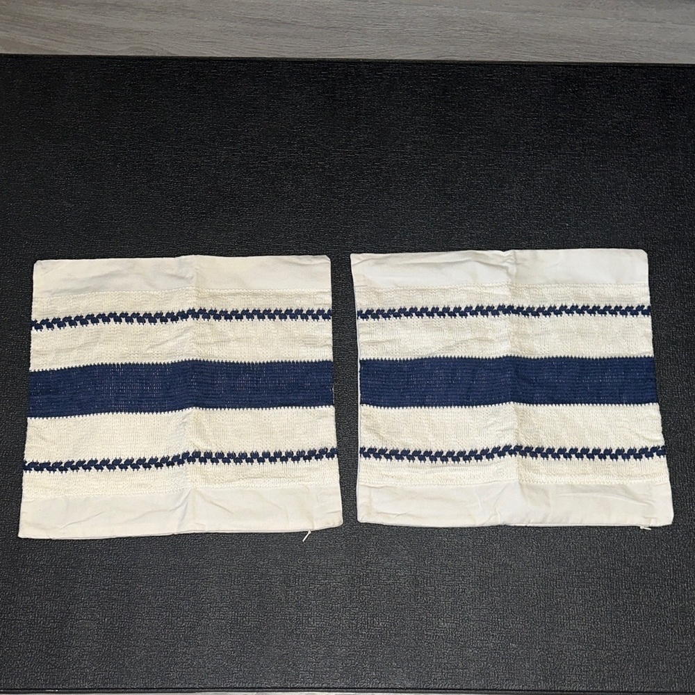 Boho Blue and Cream Zipper pillow covers - Picture 2 of 7